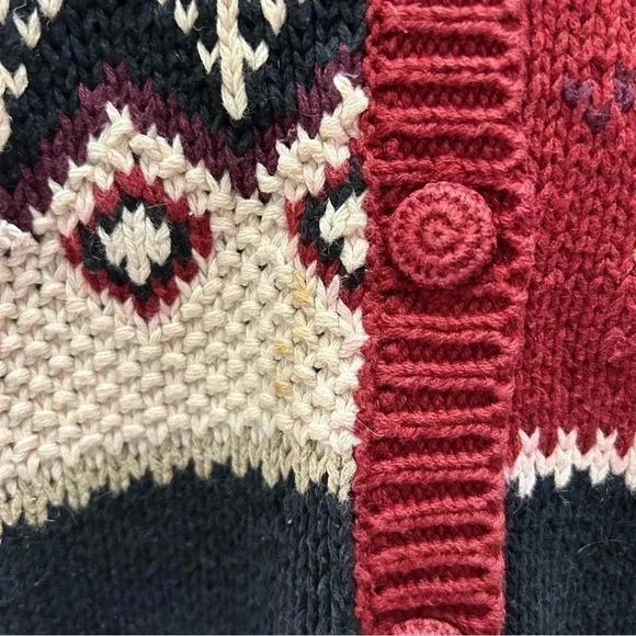 Vintage  Cleo Cardigan Animal Embroidered Grandma Sweater Red Blue Size Medium - Picture 10 of 16